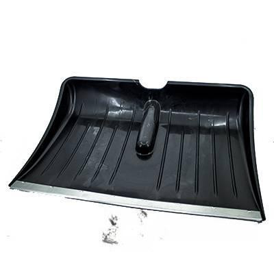 Лопата снеговая пласт с планк 560х400 БУРАН ЛЮКС d36 ЧЕРНАЯ