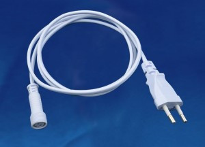 Uniel провод для подкл. к сети линейных свет. для раст. (681003-681006) 120см 220V UCX-PT2/Y90-120