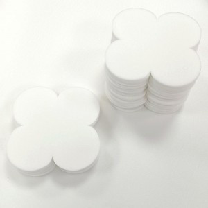 Uniel фоамиран для творчества, белый 9х9см 2мм. четырехлист. VR-PE7 20T20/S50X50/PWF010