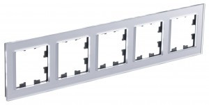 Systeme Electric AtlasDesign Nature рамка СУ 5 мест. стекло алюминий ATN320305