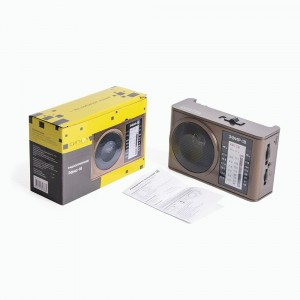 Радиоприемник "Эфир-18",УКВ/СВ/КВ1/КВ2, УКВ (88-108МГц) 2xAA (не в комп.), 130x45x85мм