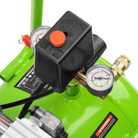 Компрессор безмаслянный малошумный МБ 2000/50, 2000 Вт, 50л, 300 л/мин Сибртех