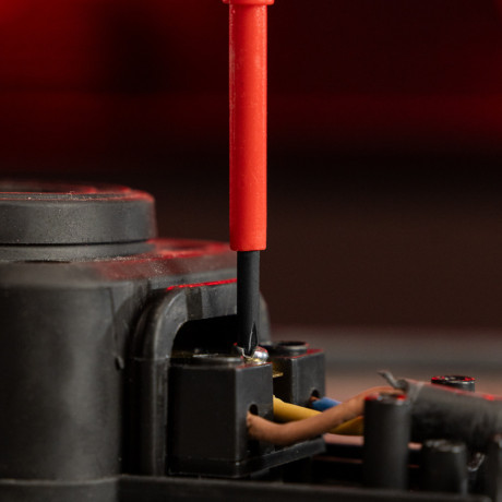 Отвертка Insulated, PH0 x 75 мм, CrMo, до 1000 В, двухкомпонентная рукоятка Matrix Professional