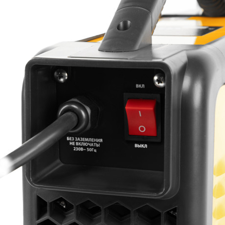 Аппарат инвертор. дуговой сварки SDM-220 Top, 220 А, ПВ 60% Denzel