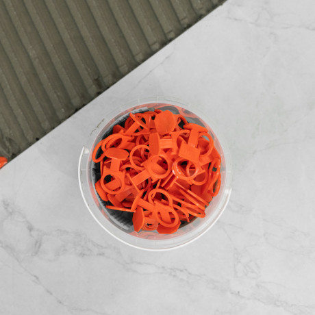 Комплект зажим + клин для системы выравнивания плитки СВП Кольцо, 50/50 шт. в ведре Сибртех