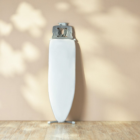 Чехол для гладильной доски тм VETTA, антипригарный со шнурком, полиэстер,подкладка поролон, 130х50см