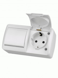 TDM Селигер Блок ОУ гориз.(роз.1мест.16А земля,шторки,крышка+выкл.1кл.10А) IP54 бел.(5!) SQ1818-0020