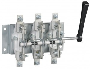 Разъединитель РЕ19-37-31120  400А IEK