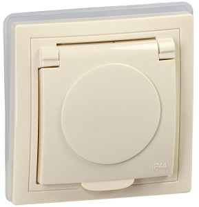 IEK KVARTA роз. СУ 1 мест. 16А (земля) (шторки) (крышка) IP44 РСбш10-3-ККм-44 крем. KV-R16-16-44-K33