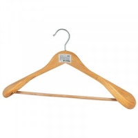 Вешалка деревянная костюмная с широкими плечами и перекладиной, ПВХ, лак, 7767 Рыжий кот