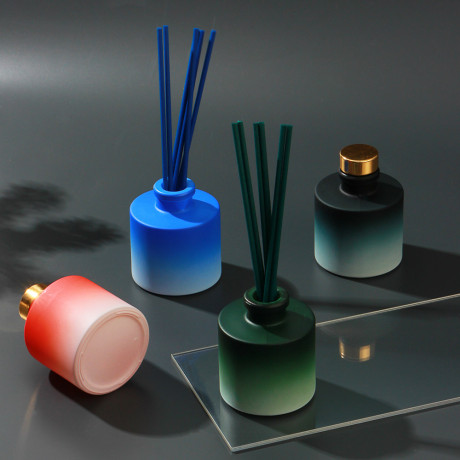 LADECOR Аромадиффузор с цветными палочками, LUX, 50 мл, райский остров, тропич.остров, дух свободы