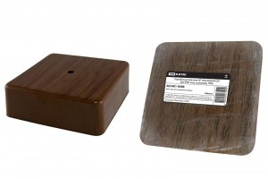 TDM коробка распред. 100х100х44 мм ОУ IP40 бук, инд. штрихкод (25!) SQ1401-0309