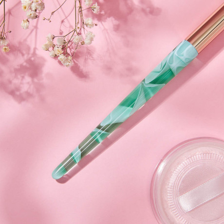 ЮНИLOOK Кисть для румян, акрил, металл, ворс нейлон, 18,1см, зеленый