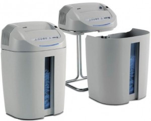 Уничтожитель док-ов Уничтожитель бумаг Kobra +1СС4,3ур.секр3,5х40мм12лист.70г,38 132336