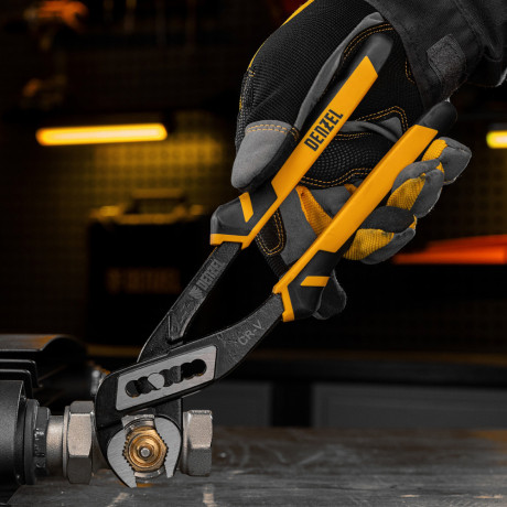 Набор инструментов, 1/2", 1/4", CrV, S2, пластиковый кейс, 84 предмета Denzel