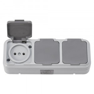 Bylectrica ПРАЛЕСКА АКВА блок (роз. 3 мест. 16А ОУ (крышка, IP54, ABS) серый (РА16-0131 (03))