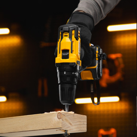 Дрель-шуруповерт аккумуляторная CDL-12-02BM, Li-Ion, 12 В, 2 акк. Denzel