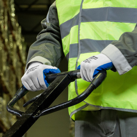 Перчатки полиэфирные с синим нитрильным покрытием, размер 9, 13 класс вязки Сибртех