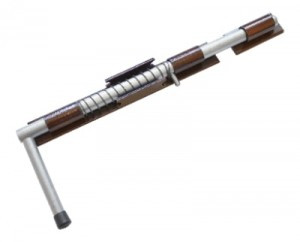 Засов Домарт ДОБРЫНЯ  450мм с пружиной мод.2 медь антик d-20мм5)