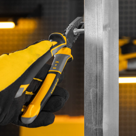 Плоскогубцы комбинированные 205 мм, трехкомпонентные рукоятки Denzel