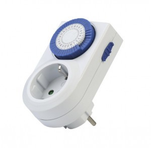 SmartBuy таймер розеточный SBE-STM2 механич. 3600W 48 вкл./выкл. сутки, интервал 30 мин