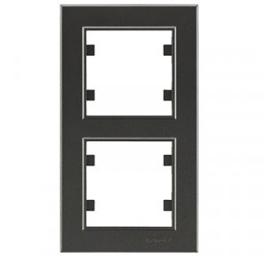 Makel Karea рамка  2 мест. дымч.(верт.) 56050707