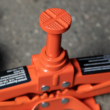 ЕРМАК Домкрат электрический 3 т, 12В, 120-420 мм, 100 Вт, в кейсе, х/б перчатки с ПВХ