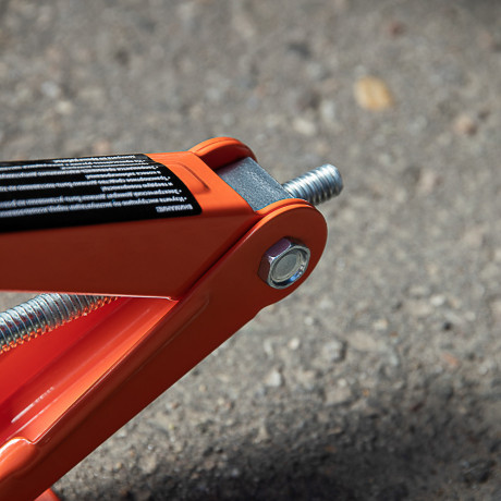 ЕРМАК Домкрат электрический 3 т, 12В, 120-420 мм, 100 Вт, в кейсе, х/б перчатки с ПВХ