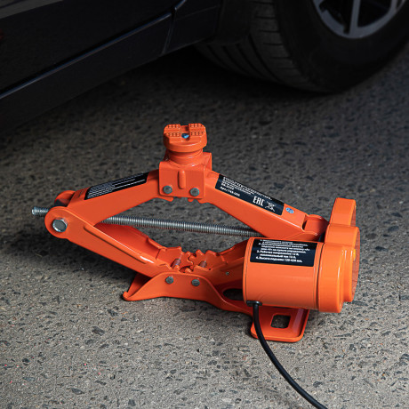 ЕРМАК Домкрат электрический 3 т, 12В, 120-420 мм, 100 Вт, в кейсе, х/б перчатки с ПВХ