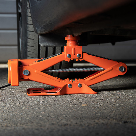 ЕРМАК Домкрат электрический 3 т, 12В, 120-420 мм, 100 Вт, в кейсе, х/б перчатки с ПВХ