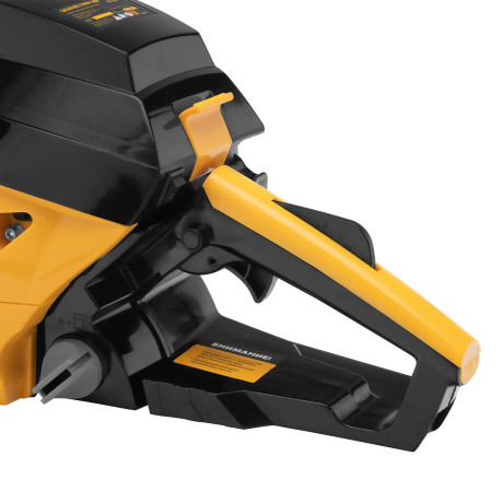 Пила цепная бензиновая DGS-5218, шина 45 см, 52 см3, 3.5 л.с, шаг 0.325, паз 1.5 мм, 72 звена Denzel