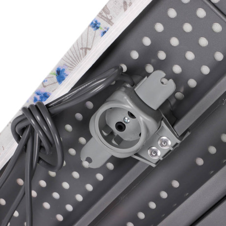 VETTA Доска гладильная 122х40х90см, металл, подставка под утюг с термоустойчивыми вст, удл.1,6м Н10