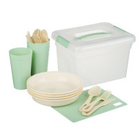 Набор для пикника на 4 персоны: контейнер 5л, тарелки 4шт, стаканы 0,4л 4шт, стол.приборы 4шт, доска