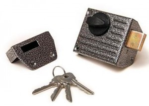 Д-град Зенит ЗН1-2 {1-6} серебро Замок накладной (24)