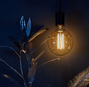 Uniel  LOFT G125 E27 60W Шар винтажная лампа накаливания IL-V-G125-60/GOLDEN/E27 VW01