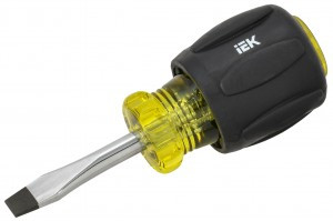 IEK ARMA2L 5 Отвертка шлицевая SL6, 5х38 Т3 A2L5-SC10-T3-SL-65-038