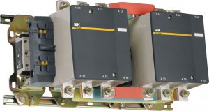 IEK контактор КТИ-64003 реверс. 400А 400В/АС3 2НО KKT63-400-400-10