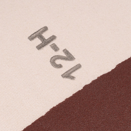 Шкурка на тканевой основе, KK18X W, зернистость 12Н(P 100) бобина 200 мм х 20 м, водостойкая, "БАЗ"