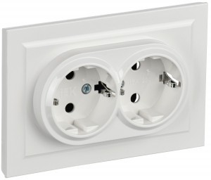 IEK BRITE роз. СУ 2 мест. земля (штор.) 16А РСш12-3-БрБ белый BR-R24-16-K01-F