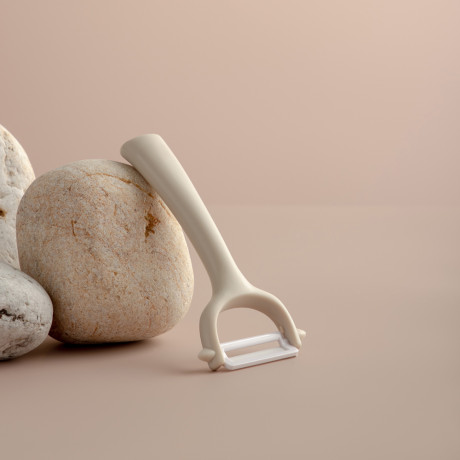 SATOSHI Фудзи Овощечистка, керамическое горизонтальное лезвие