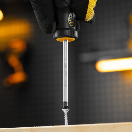 Отвертка, PZ1x75 мм, S2, 3к рукоятка Denzel