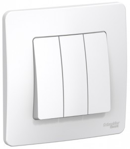 Systeme Electric BLANCA выкл. СУ 3 кл. 10А бел. (пл.осн.) BLNVS100501 (10!)