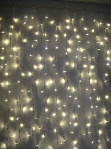 Гирлянда-нить Космос Баxрома 100LED белый тёплый 1,8x0,5м+1,7м 8реж. IP20 220V соед. до 3 шт CUR-V21