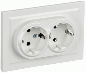 IEK BRITE роз. СУ 2 мест. земля  16А РС12-3-БрБ белый BR-R21-16-K01-F