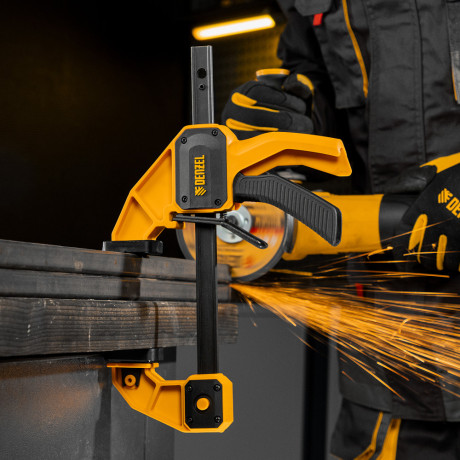 Струбцина F-образная, быстрозажимная, 150 х 80 мм, усиленный нейлоновый корпус Denzel