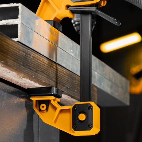 Струбцина F-образная, быстрозажимная, 150 х 80 мм, усиленный нейлоновый корпус Denzel