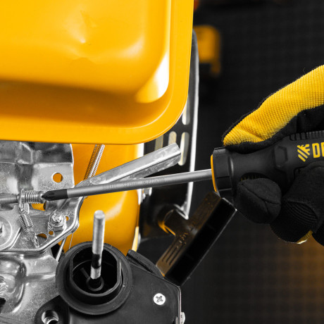 Отвертка, PZ2x100 мм, S2, 3к рукоятка Denzel