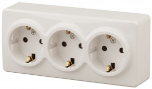 ЭРА Эксперт роз. ОУ 3 мест. 16А, земля, шт. сл.кость, 11-2209-02, Б0020704