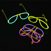 Неоновые очки, ширина очков 15см, пластик, 4 цвета