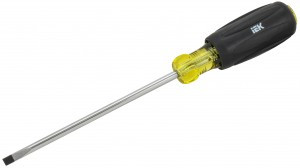 IEK ARMA2L 5 Отвертка шлицевая SL4, 0х100 Т3 A2L5-SC10-T3-SL-40-100